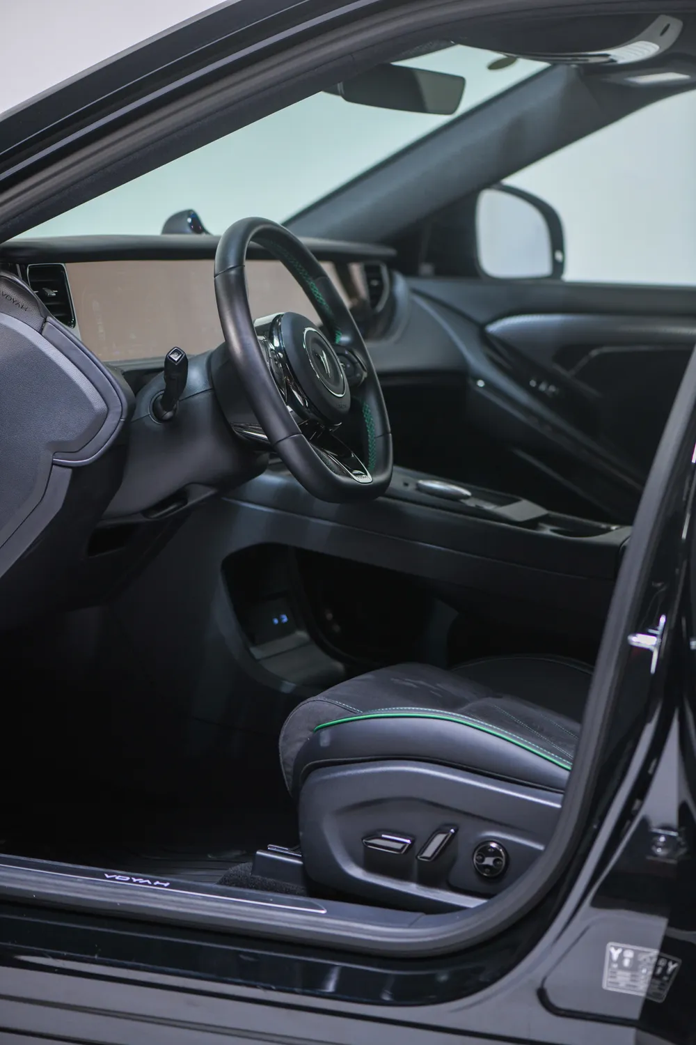 Asiento del conductor e interior del Voyah Free +